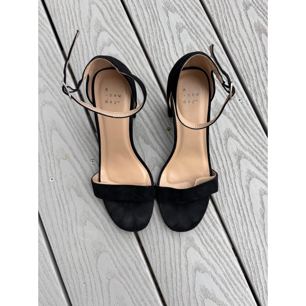 A New Day Black Suede Ankle Strap Block Heel Sandals Women's Size 9 - Picture 7 of 11